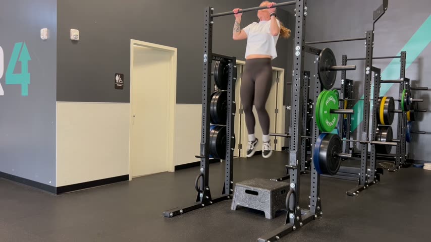 Jumping Chin-Up with Drop Landing